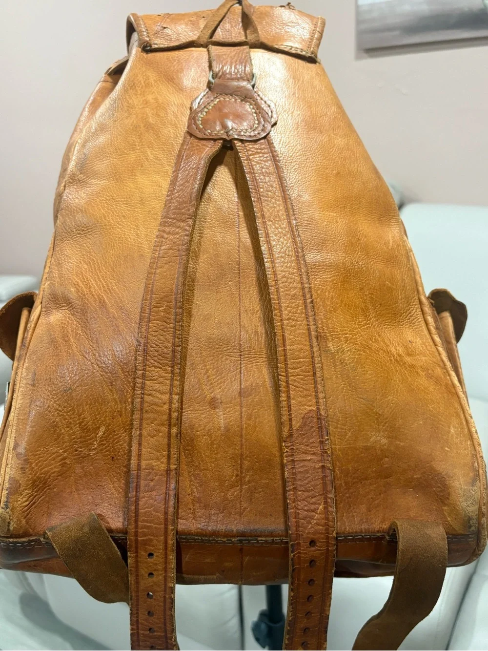 Vintage Brown Leather Men's Backpack - Classic Casual Carry